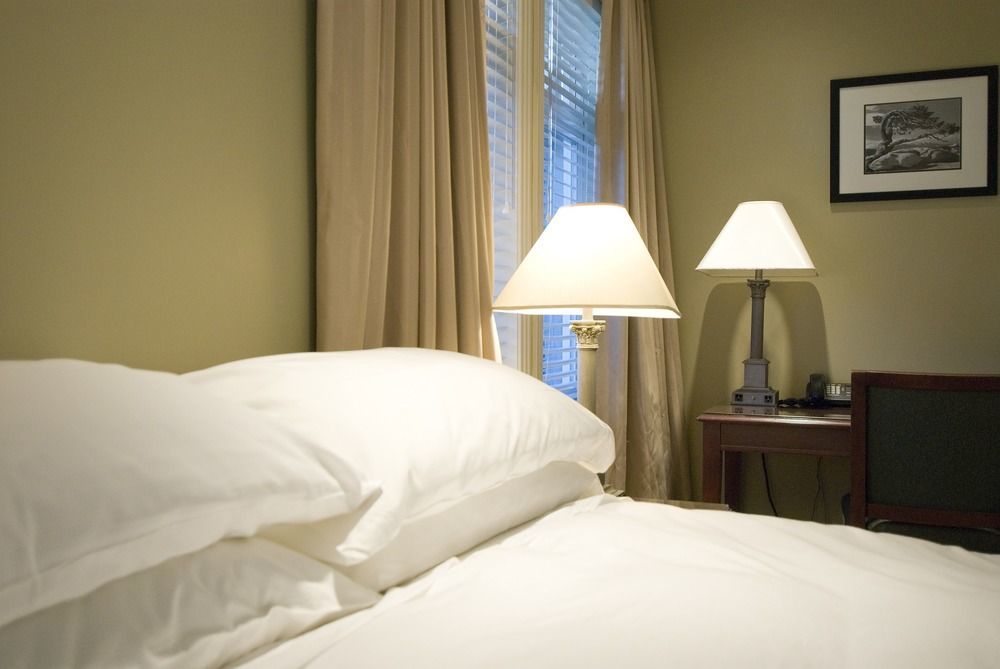 Granville House Bed And Breakfast (Adults Only) バンクーバー エクステリア 写真
